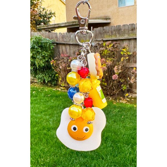 Heidi Kenney x Kid Robot Breakfast Egg Brunch Keychain Bag Purse Charm - Picture 2 of 6